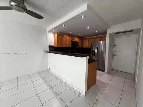 1228 West Avenue Miami Beach FL 33139