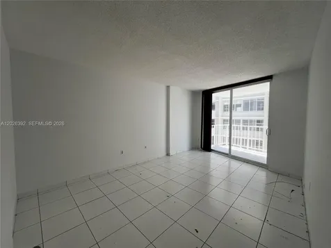1228 West Avenue Miami Beach FL 33139