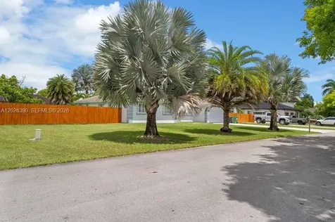 32302 SW 204th Court Homestead FL 33030