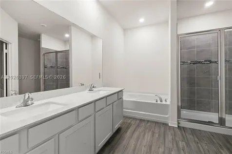 209 SE 26th Terrace Cape Coral FL 33904
