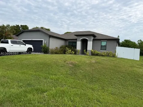 209 SE 26th Terrace Cape Coral FL 33904