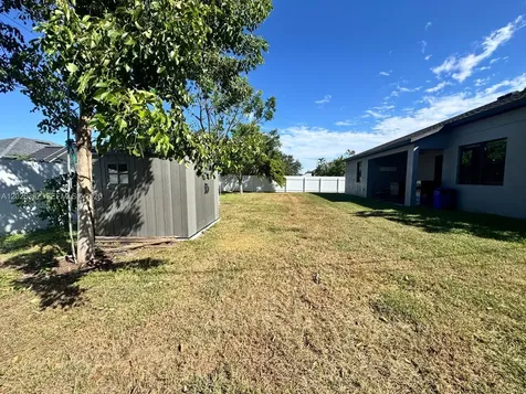 209 SE 26th Terrace Cape Coral FL 33904