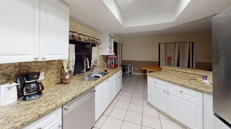 15552 SW 54th Terrace Miami FL 33185