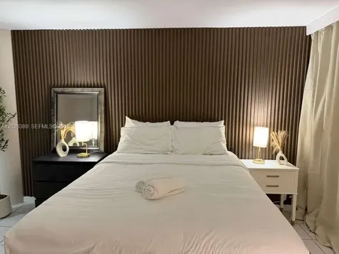 7904 West Drive North Bay Village FL 33141