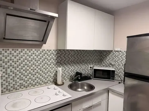 7904 West Drive North Bay Village FL 33141