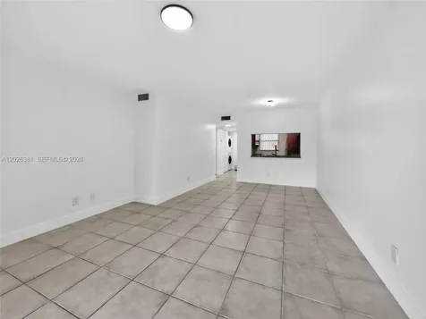 10616 NW 10th Street Pembroke Pines FL 33026