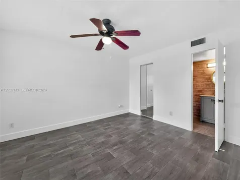 10616 NW 10th Street Pembroke Pines FL 33026
