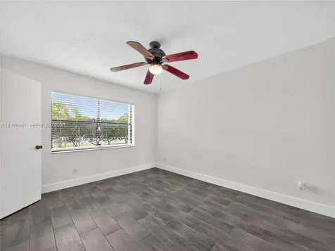 10616 NW 10th Street Pembroke Pines FL 33026