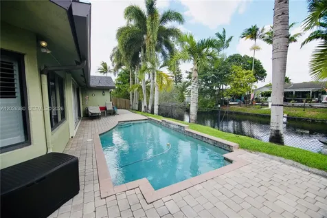 150 SW 127th Avenue Plantation FL 33325