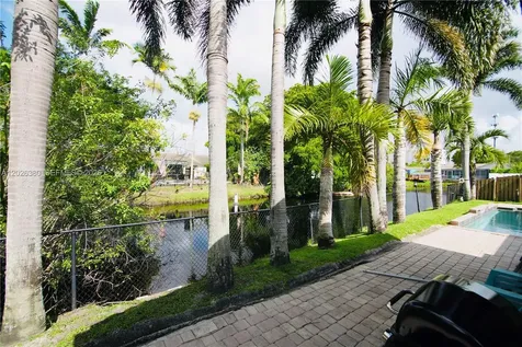 150 SW 127th Avenue Plantation FL 33325