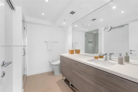 1800 Sunset Harbour Miami Beach FL 33139