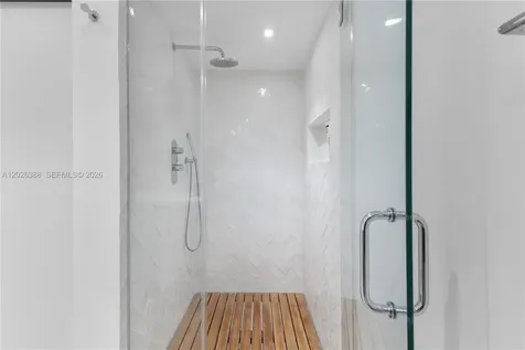 1800 Sunset Harbour Miami Beach FL 33139