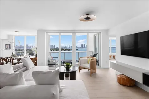 1800 Sunset Harbour Miami Beach FL 33139