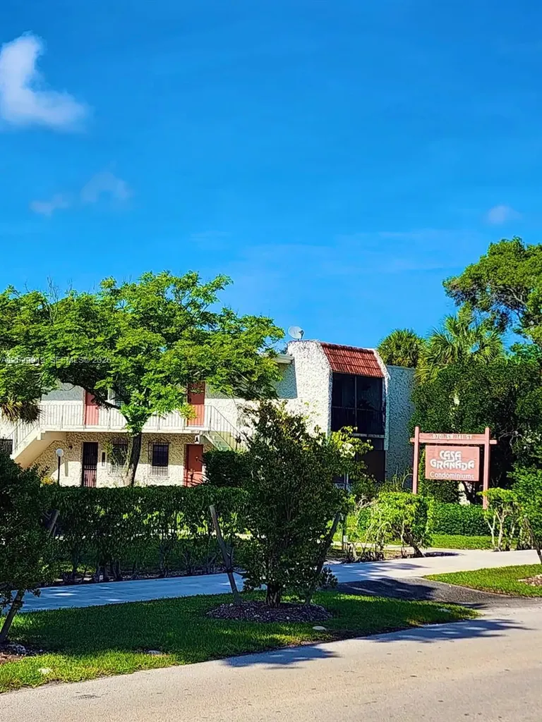 8701 SW 141st Street Palmetto Bay FL 33176