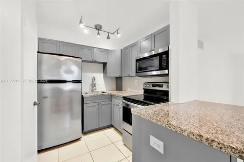 8701 SW 141st Street Palmetto Bay FL 33176
