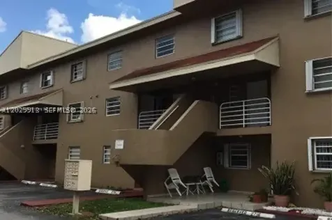 2778 W 60th Street Hialeah FL 33016