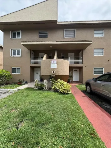 2778 W 60th Street Hialeah FL 33016