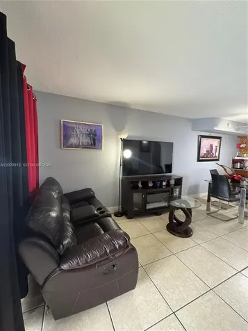 2778 W 60th Street Hialeah FL 33016