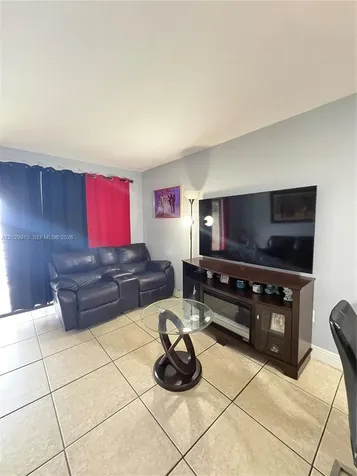 2778 W 60th Street Hialeah FL 33016