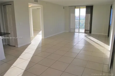 816 NW 11th Street Miami FL 33136