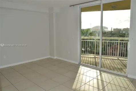 816 NW 11th Street Miami FL 33136