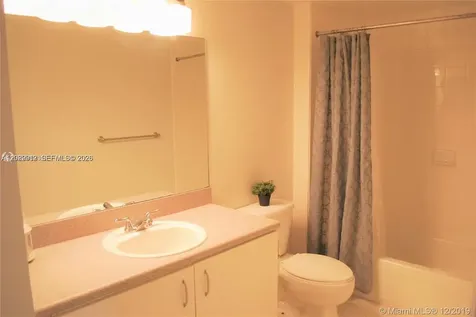 816 NW 11th Street Miami FL 33136