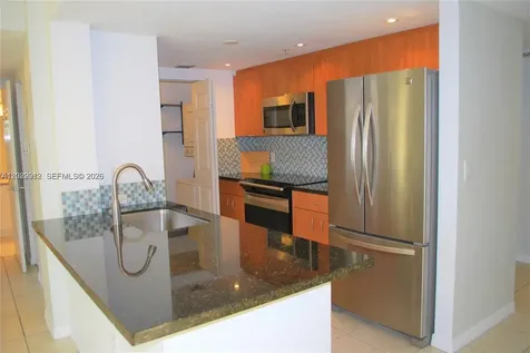 816 NW 11th Street Miami FL 33136