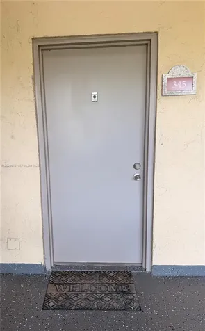 8100 Geneva Court Doral FL 33166