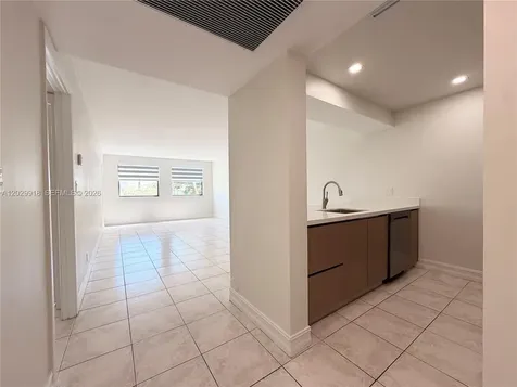 8100 Geneva Court Doral FL 33166