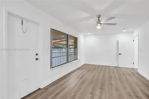 2613 NW 47th Terrace Lauderdale Lakes FL 33313