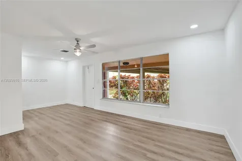 2613 NW 47th Terrace Lauderdale Lakes FL 33313