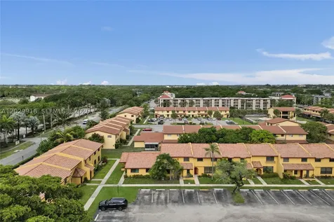 2613 NW 47th Terrace Lauderdale Lakes FL 33313