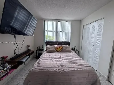 11780 SW 18th Street Miami FL 33175