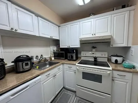 11780 SW 18th Street Miami FL 33175