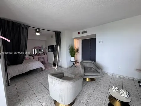 11780 SW 18th Street Miami FL 33175
