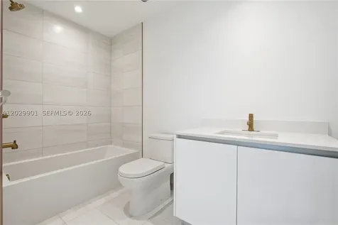 2678 Tigertail Avenue Miami FL 33133