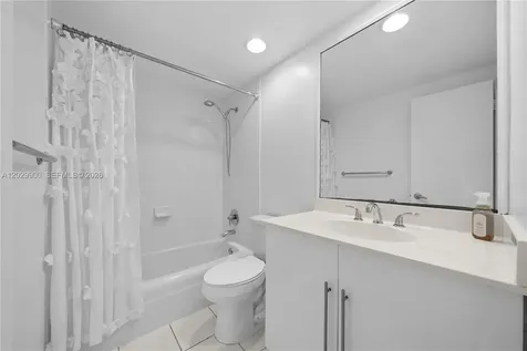 3001 S Ocean Drive Hollywood FL 33019
