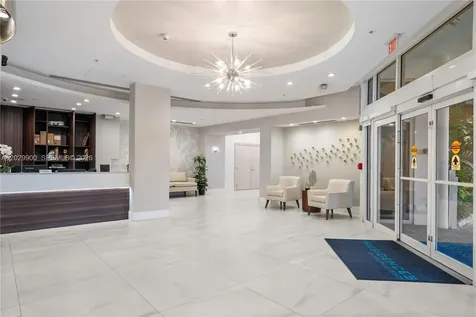 3001 S Ocean Drive Hollywood FL 33019