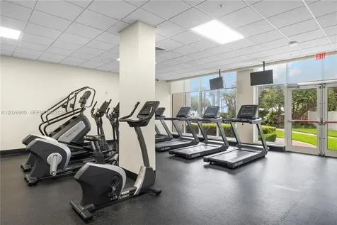 3001 S Ocean Drive Hollywood FL 33019