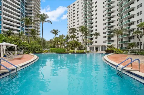 3001 S Ocean Drive Hollywood FL 33019