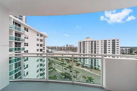 3001 S Ocean Drive Hollywood FL 33019