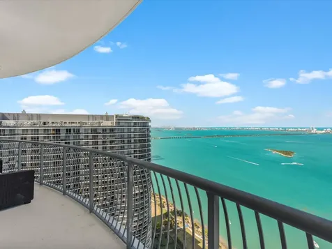 1750 N Bayshore Drive Miami FL 33132