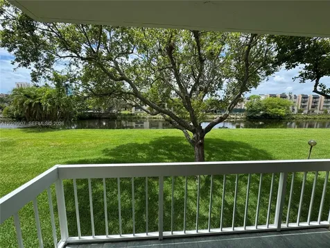 7800 Camino Real Miami FL 33143