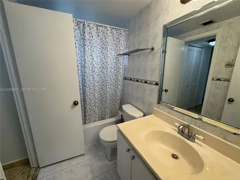 7800 Camino Real Miami FL 33143