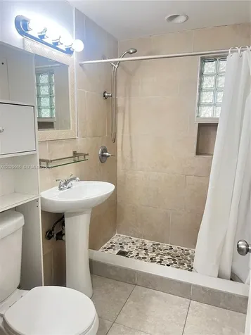 1401 E 8th Avenue Hialeah FL 33010