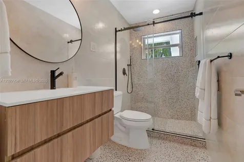 270 NE 123rd Street North Miami FL 33161