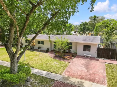270 NE 123rd Street North Miami FL 33161
