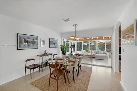 270 NE 123rd Street North Miami FL 33161