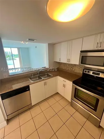 60 NW 37th Avenue Miami FL 33125