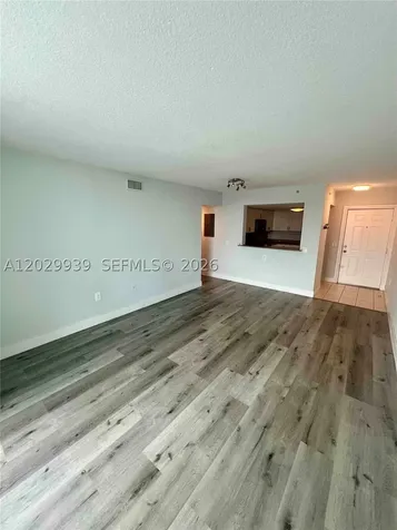 60 NW 37th Avenue Miami FL 33125